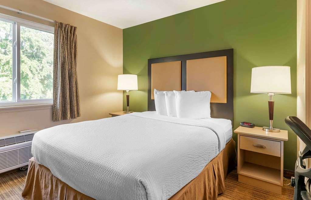 Extended Stay America Suites - Raleigh - Cary - Harrison Ave Номер фото